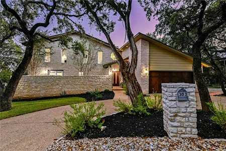 303 Buckeye TRL West Lake Hills, TX 78746