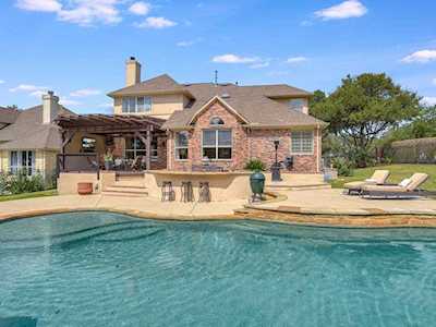 10701 Sun Tree CV Austin, TX 78730