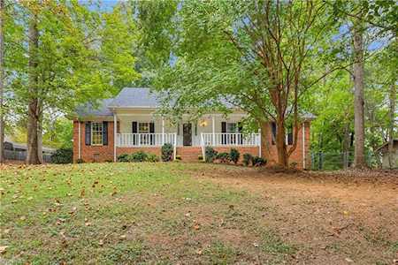 640 Hunting Ridge Drive Thomasville, NC 27360