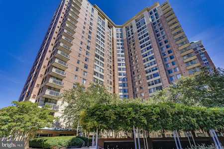 851 Glebe Rd N #808 Arlington, VA 22203
