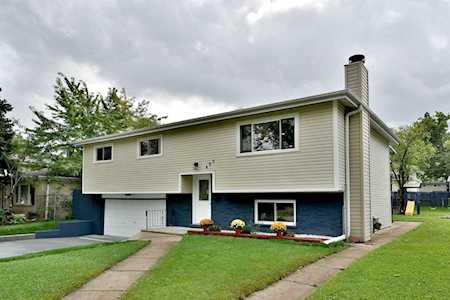 495 W Park Ave Addison, IL 60101