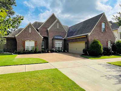 10295 Veranda Woods Cv Lakeland, TN 38002