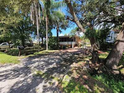 4709 W Paxton Ave Tampa, FL 33611