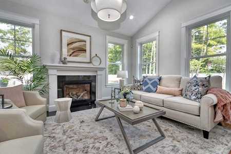 19 Rowell Lane #19 Middleton, MA 01949