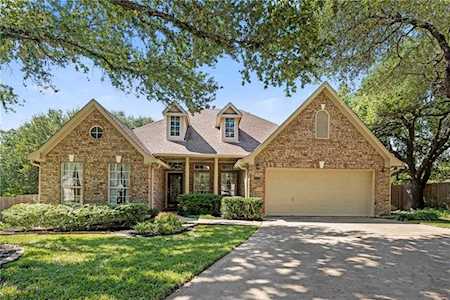 6212 Readvill CT Austin, TX 78739