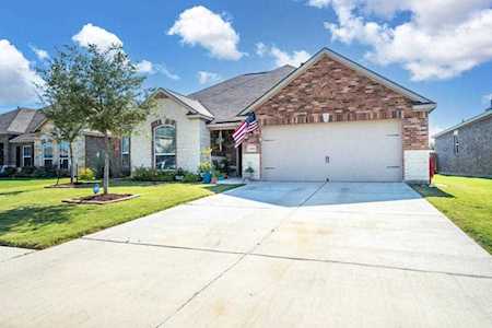 1555 Twin Estates DR Kyle, TX 78640