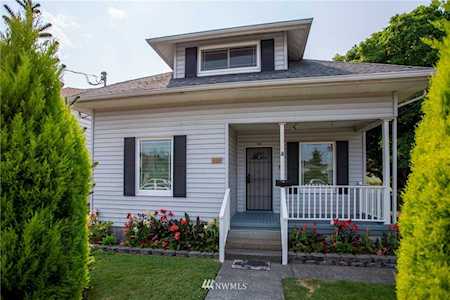 515 Morris Ave S Renton, WA 98057