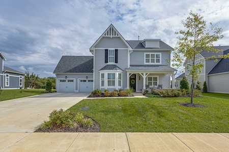 7546 Delancey Dr College Grove, TN 37046