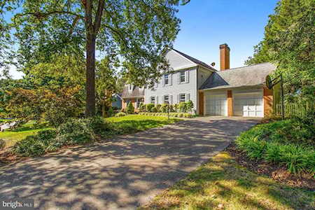 532 Point Field Dr Millersville, MD 21108