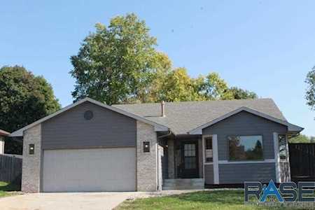 1000 N Connor Trl Sioux Falls, SD 57110