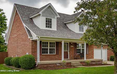 233 Spring House Ln Shepherdsville, KY 40229