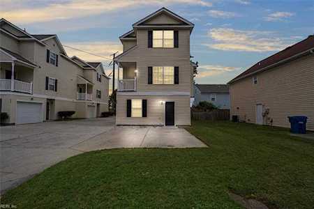 106 Morrison Ave Virginia Beach, VA 23452