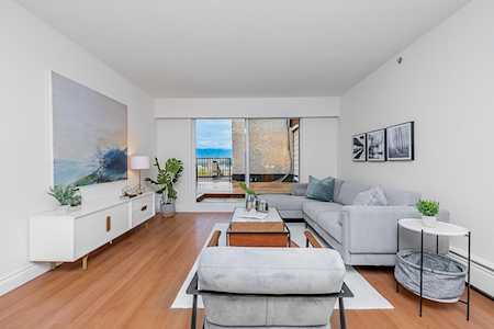 774 Great Northern Way #905 Vancouver, BC V5T 1E5