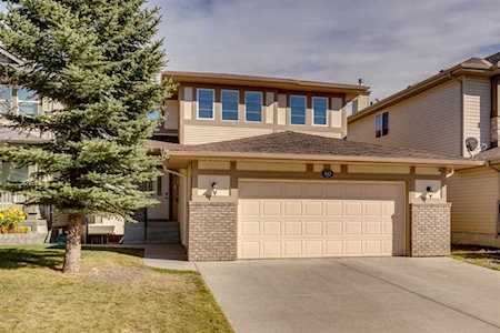 40 Panamount Rise NW Calgary, AB t3k 6b6