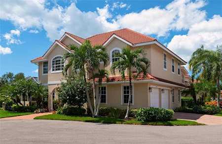 4530 Murcia Blvd #14 Sarasota, FL 34238