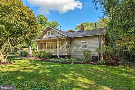 3947 Washington Kensington, MD 20895