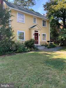 4305 Tuckerman University Park, MD 20782