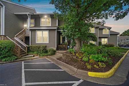 2719 Windship Point Virginia Beach, VA 23454