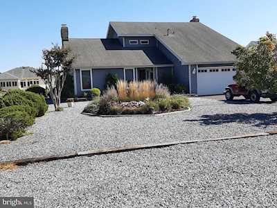 24 Wood Duck Dr Ocean Pines, MD 21811