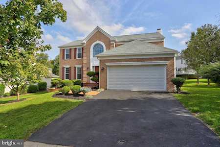 8504 Streambank Ellicott City, MD 21043