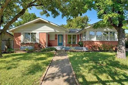 6814 Pioneer PL Austin, TX 78757