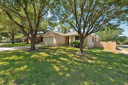 8700 Corran Ferry DR Austin, TX 78749