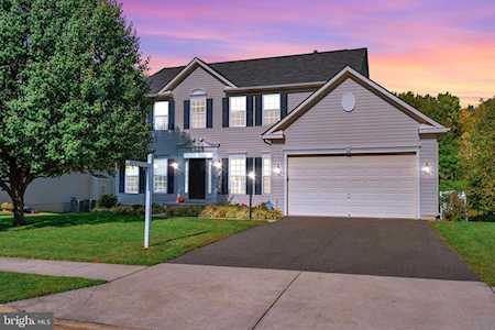 18838 Pier Trail Dr Triangle, VA 22172
