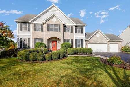 1350 Hunters W Hoffman Estates, IL 60192