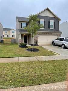 7029 Childress Ln Charlotte, NC 28269