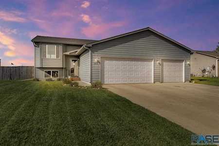 503 United Ave Harrisburg, SD 57032