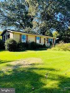 1319 Balsam St Saint Leonard, MD 20685