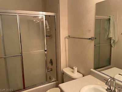 7982 Delbonita Ave Las Vegas, NV 89147