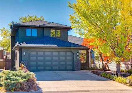 61 Riverside Circle SE Calgary, AB T2C 3Y9