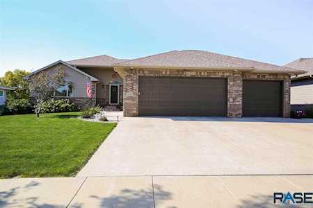 3709 S Camellia Ave Sioux Falls, SD 57110