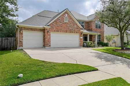 10017 Palmbrook DR Austin, TX 78717