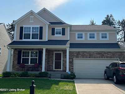 9916 Creek View Estates Dr Louisville, KY 40291