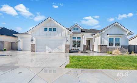 1803 N Rivington Way Eagle, ID 83616-7483