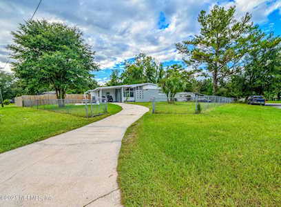 7905 Delaroche Dr Jacksonville, FL 32210