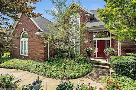 1868 Connolly Dr Troy, MI 48098