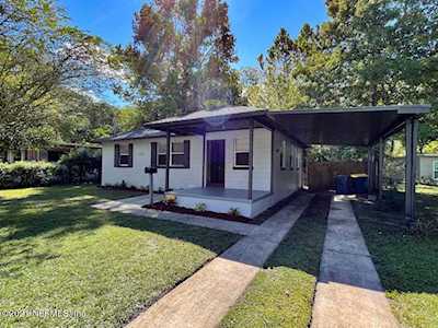 5720 Brait Ave Jacksonville, FL 32209