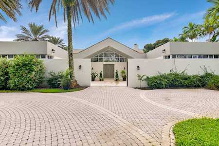1450 Enclave Circle West Palm Beach, FL 33411
