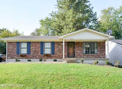 9202 Marse Henry Dr Louisville, KY 40299