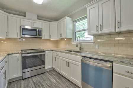 2406 Banyan Dr Tallahassee, FL 32303