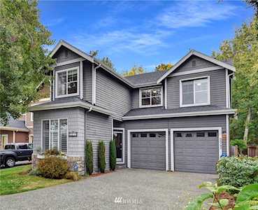 8049 NE 179th Place Kenmore, WA 98028