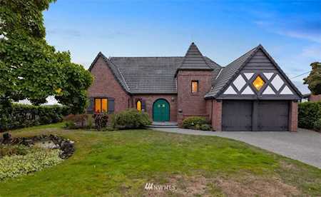 17999 Normandy Terrace SW Normandy Park, WA 98166