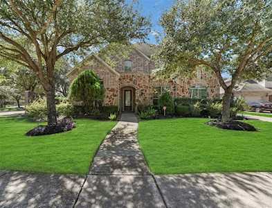 17307 Shallow Lake Ln Houston, TX 77095