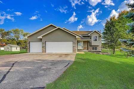 24515 140th Street NW Zimmerman, MN 55398