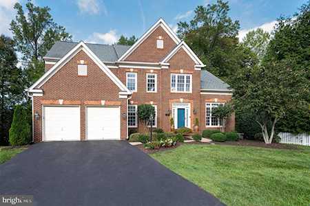 11755 Gailemont Ct Woodbridge, VA 22192