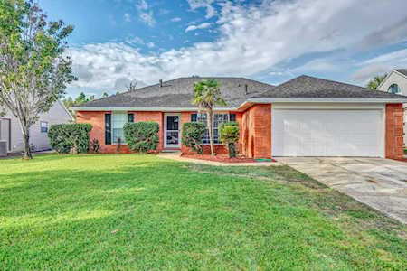 122 Long Pointe Dr Drive Mary Esther, FL 32569