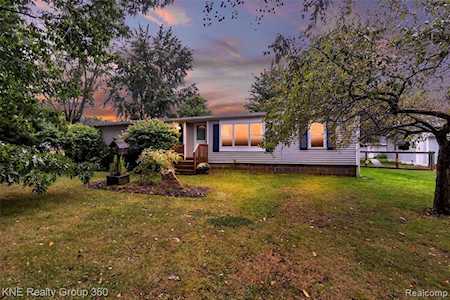 1931 N Hacker Rd Oceola Twp, MI 48843